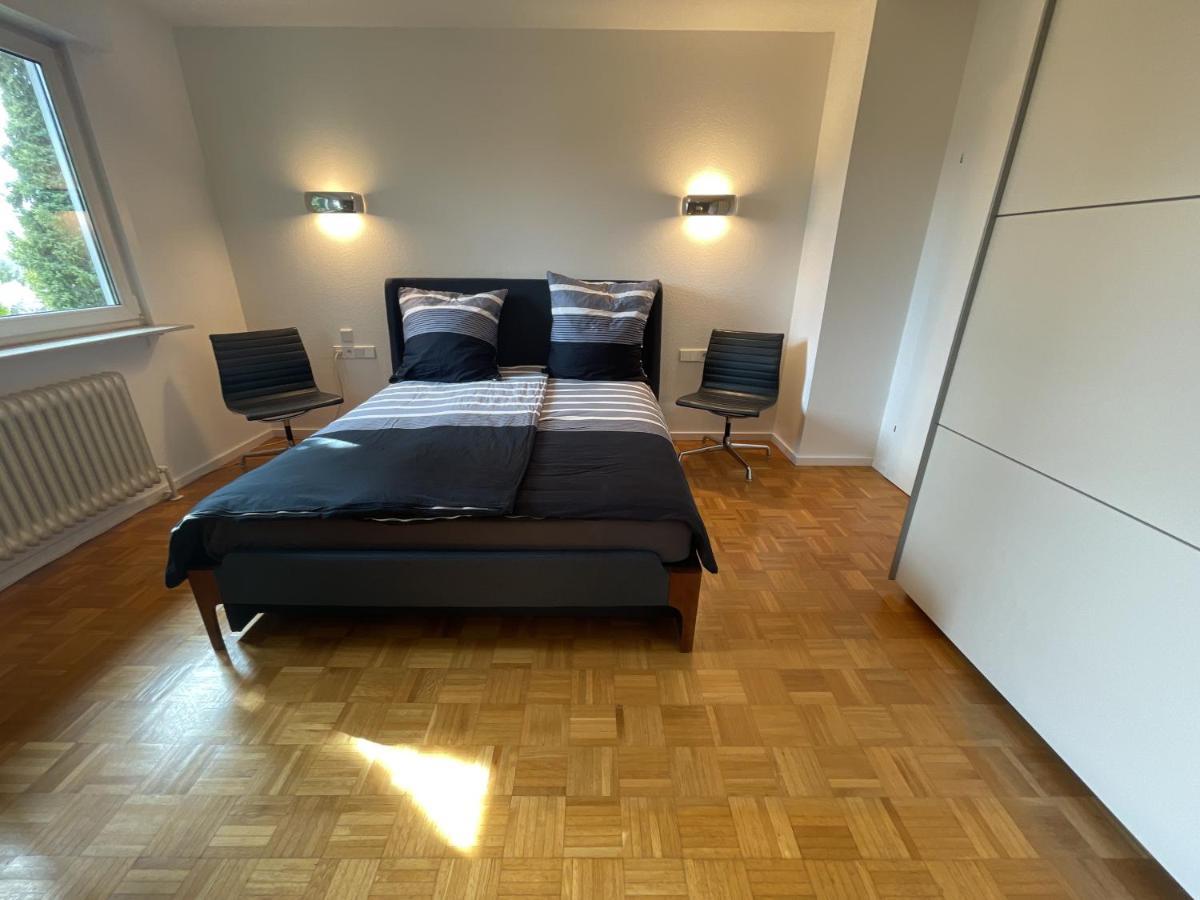 Appartement Region Esslingen - Nähe Messe - Flughafen - Stuttgart - Wohnen und Arbeiten auf Zeit in 120m2 Wohlfühlatmosphäre - ab 3 Übernachtungen - geeignet für 4 Personen - Beistellbett möglich - Kinder und Tiere willkommen - Garage für e-bikes Altbach Exterior foto